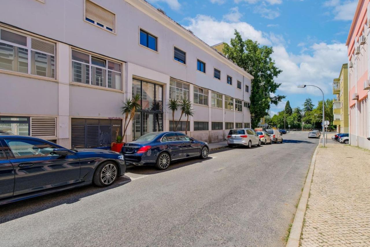 Lovely studio fully equipped near subway N1 - 5