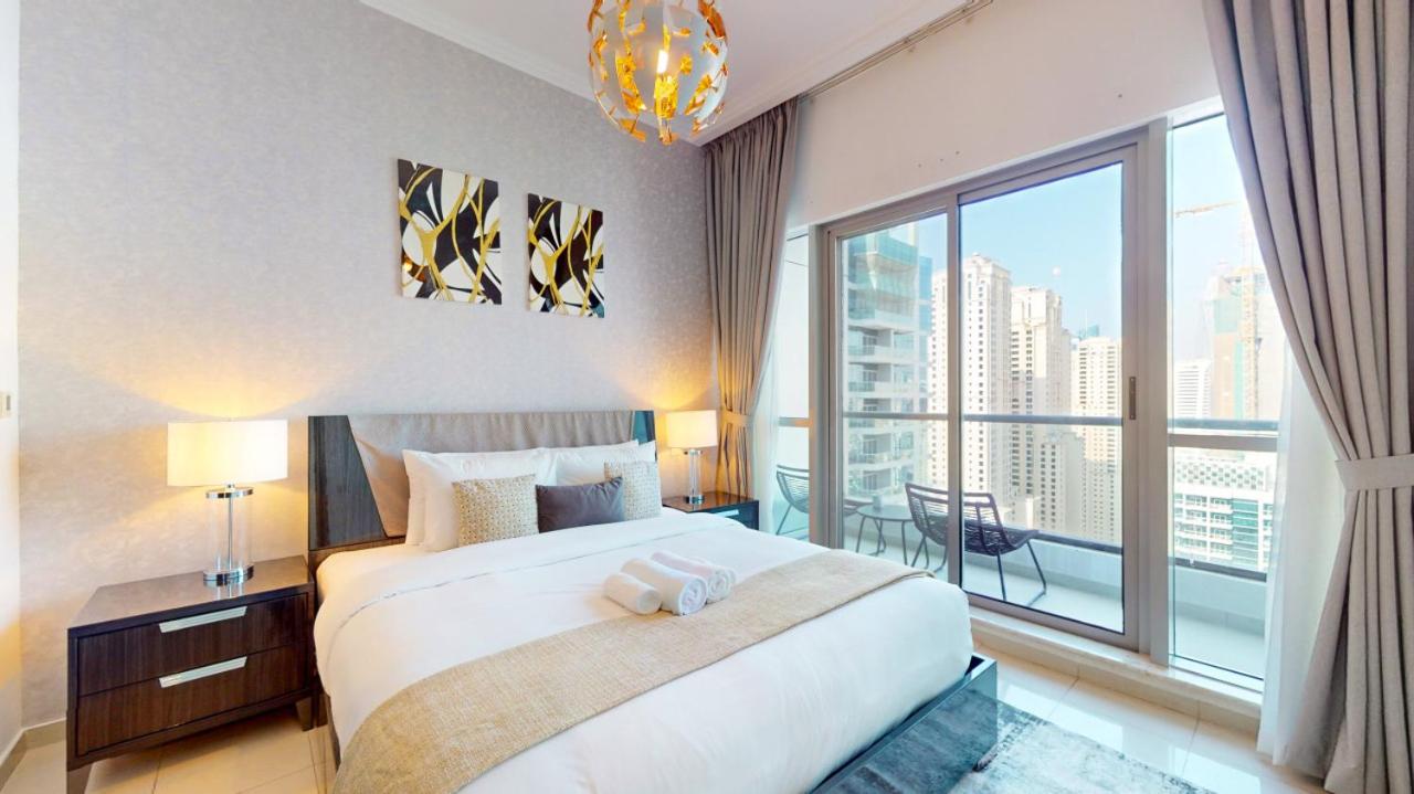 Vacationer Holiday Homes I One Bed with Stunning Marina View I Bay Central 1 - 2