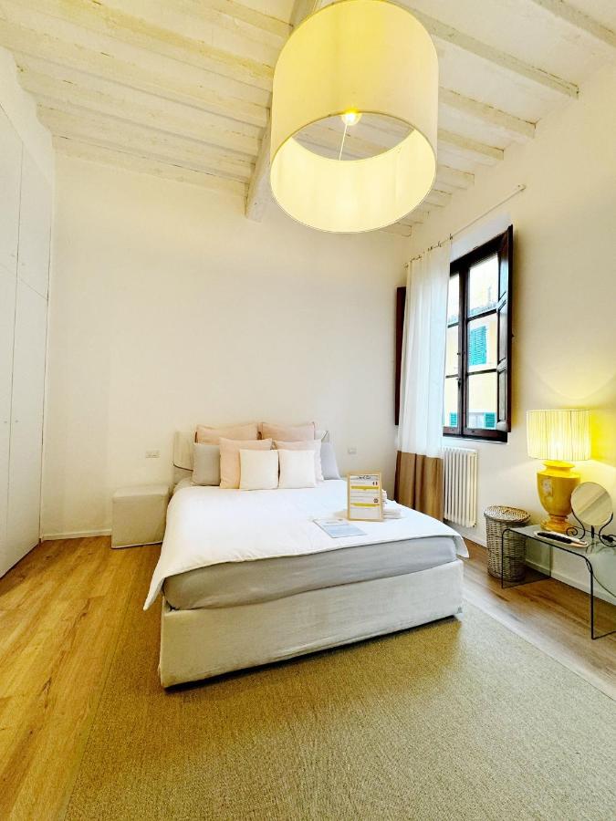 Boutique Room - Centro Storico 20 min da Firenze - 2