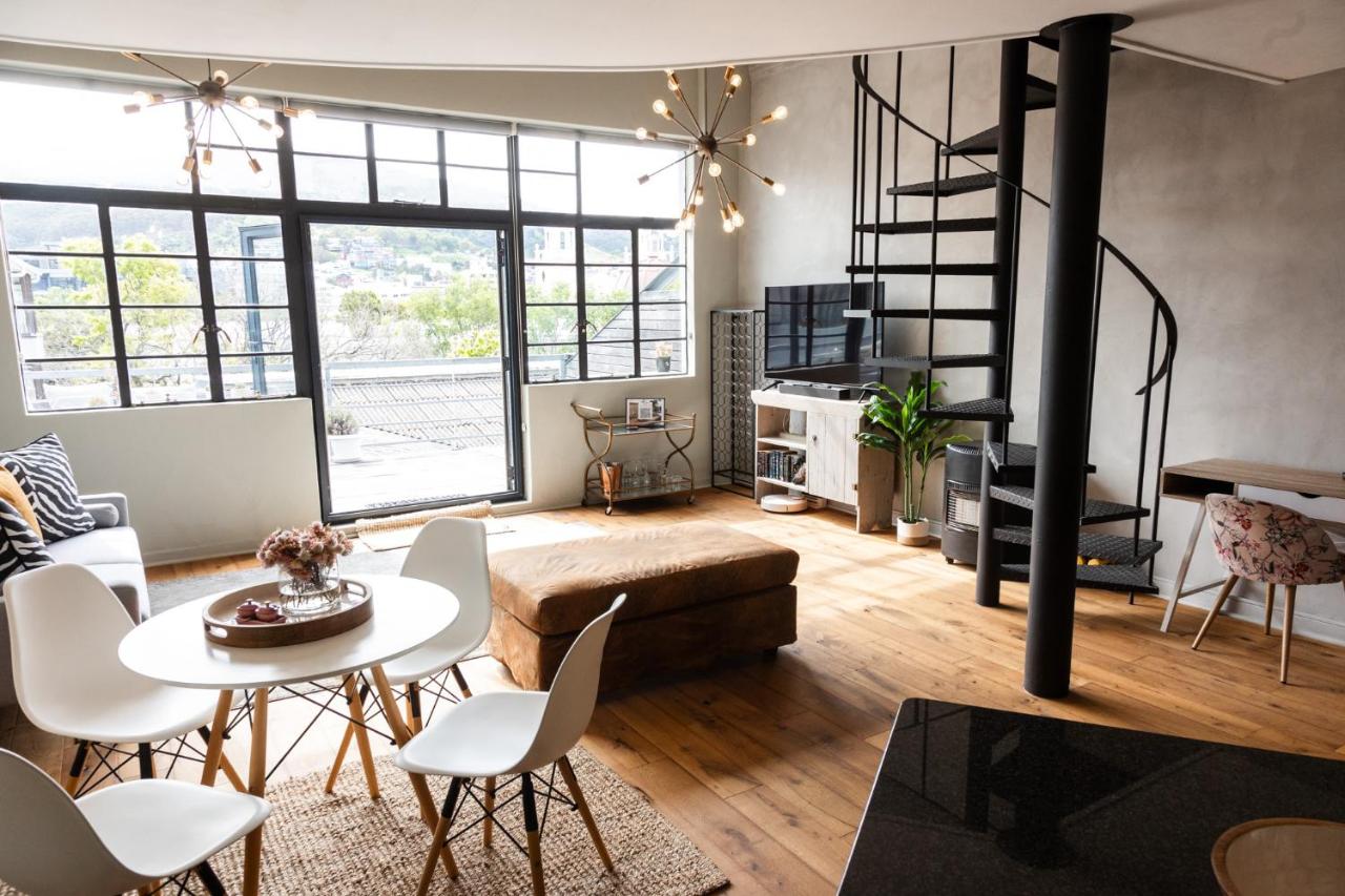 Loft Apartment in Gardens - 5