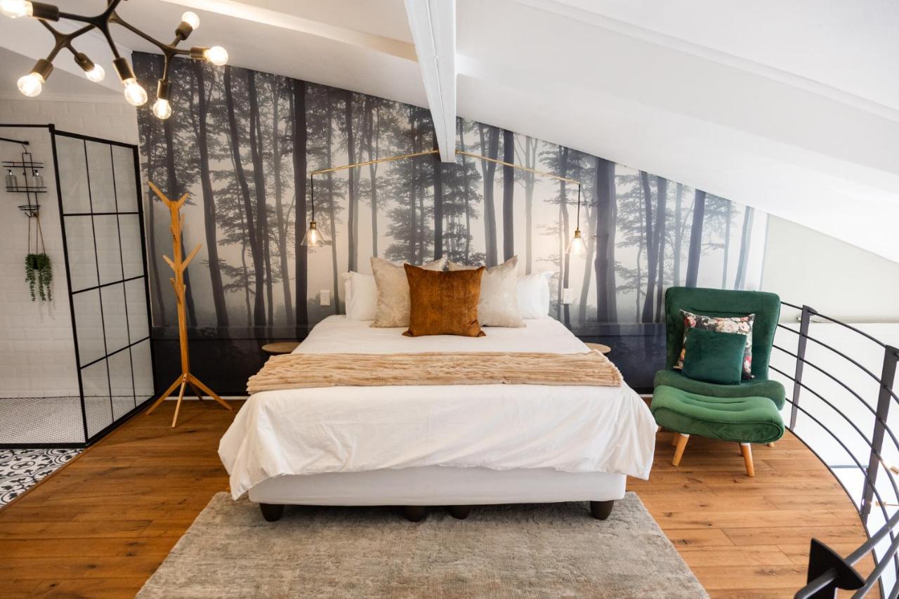 Loft Apartment in Gardens - 2