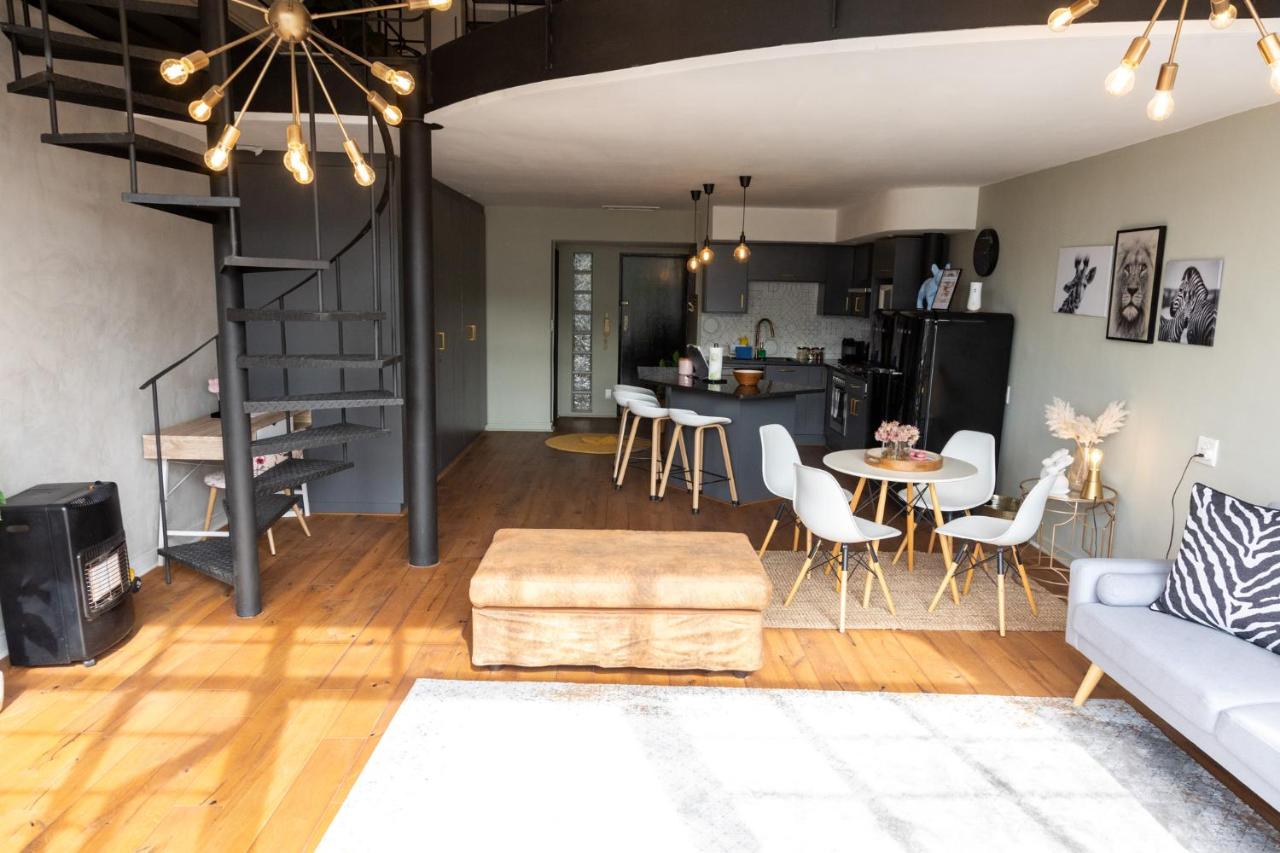 Loft Apartment in Gardens - 4