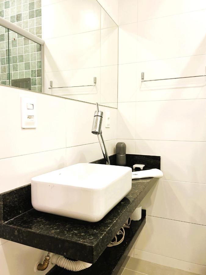 Apartamento Encantador na Orla de Copacabana - 3