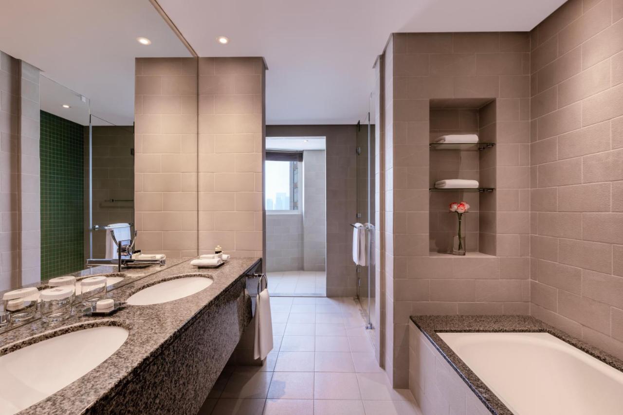 Grand Millennium Al Wahda Hotel and Executive Apartments Abu Dhabi - 2