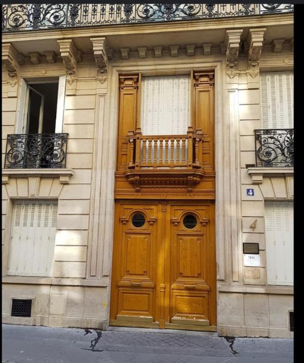 L'avenue Montaigne - 4