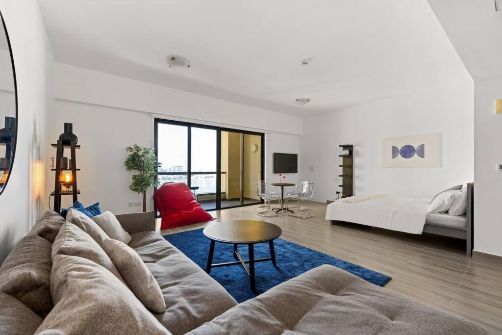 Full Sea View - Spacious & Newly Renovated Studio in JBR - 3