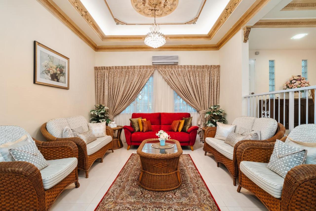 Kawane Natassha Villa by RR JBcity - 2