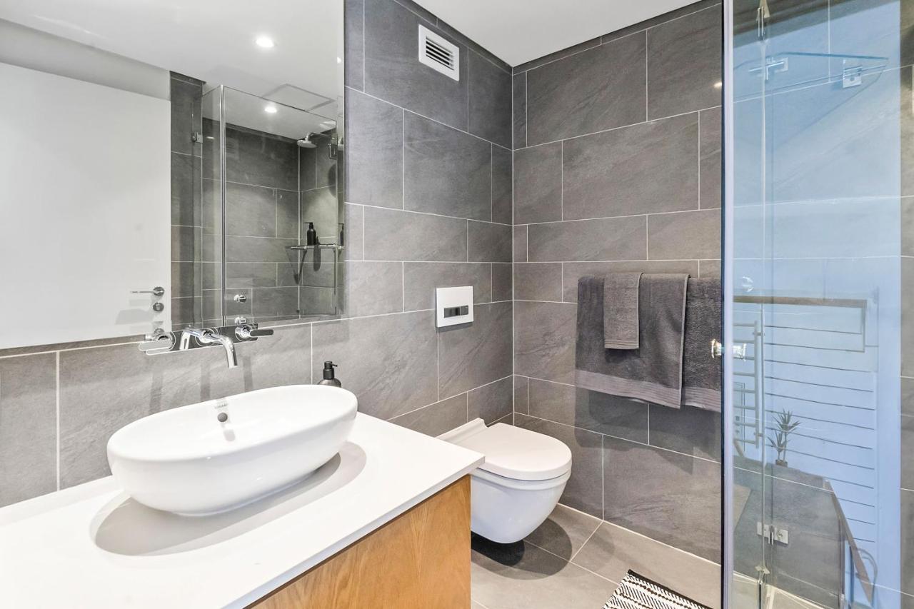 Promenade Paradise - 2