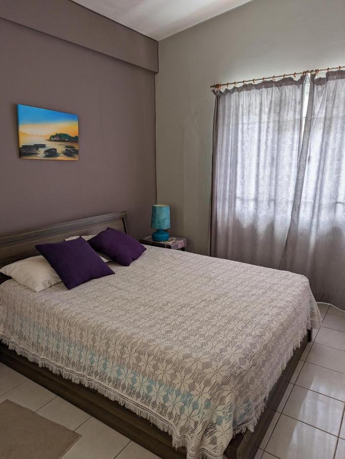 Blue Jays Holiday Home - 3 bedrooms - 5