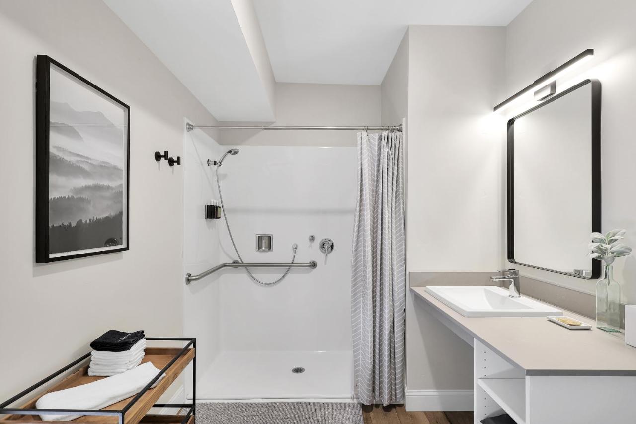 Summit Lofts Boutique Hotel — photo 3