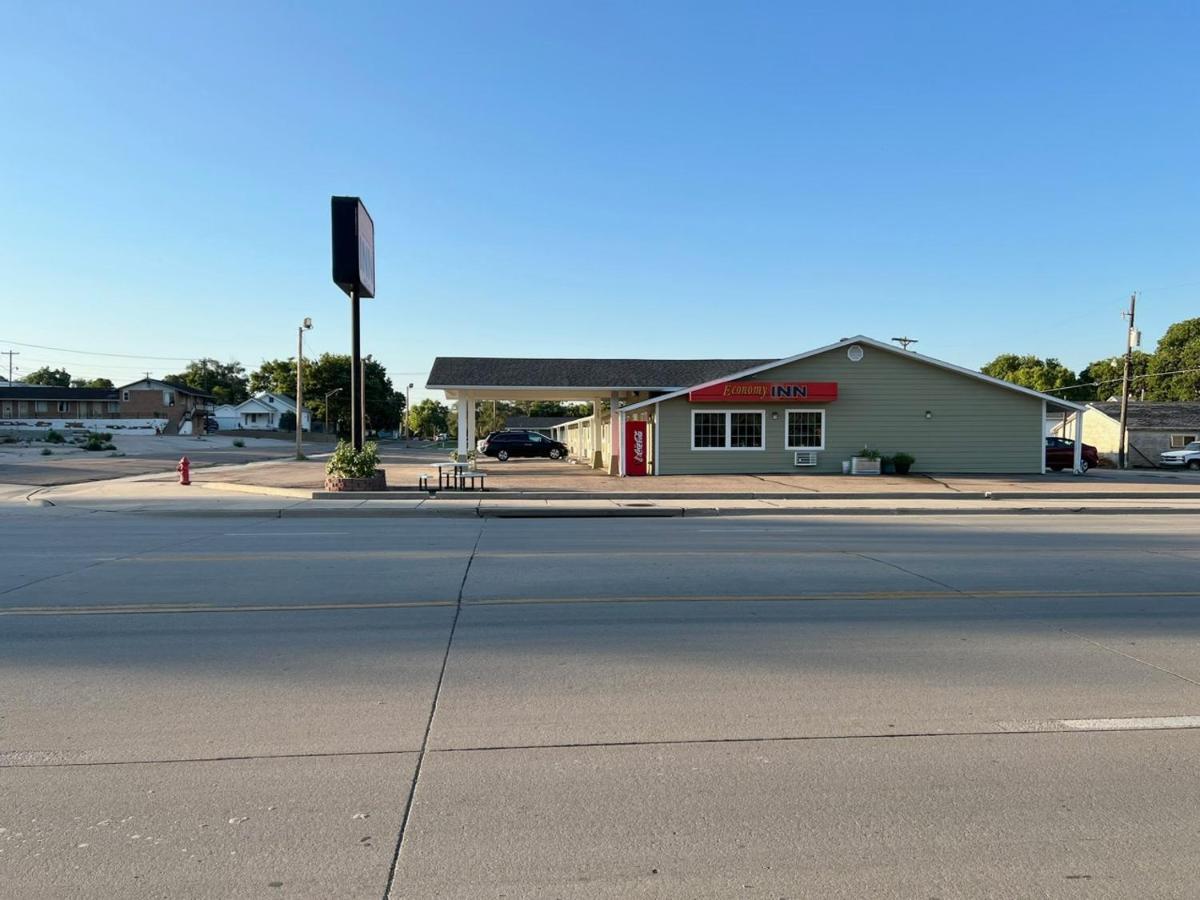 Economy Inn McCook — photo 20