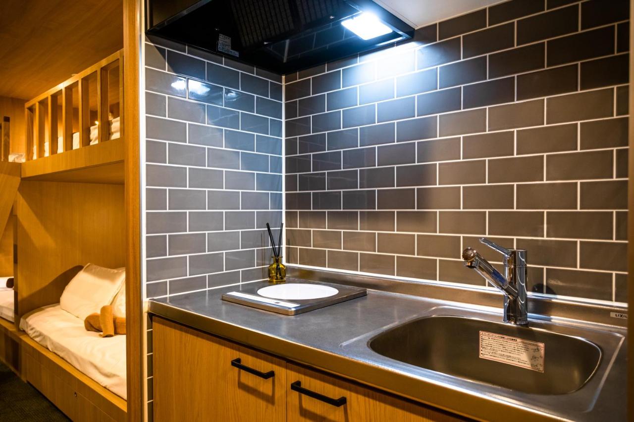 THE BONDS HOTEL TOKYO - 3