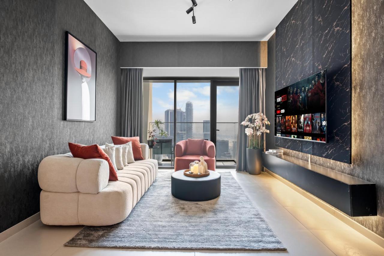 Cosmic Sky Suite High floor 1BR- Dubai Mall Access by Maxx Value Homes - 4