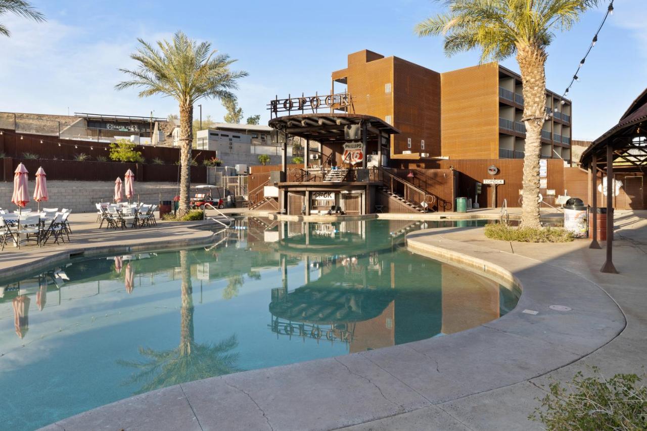 Topock66 Hotel — photo 4