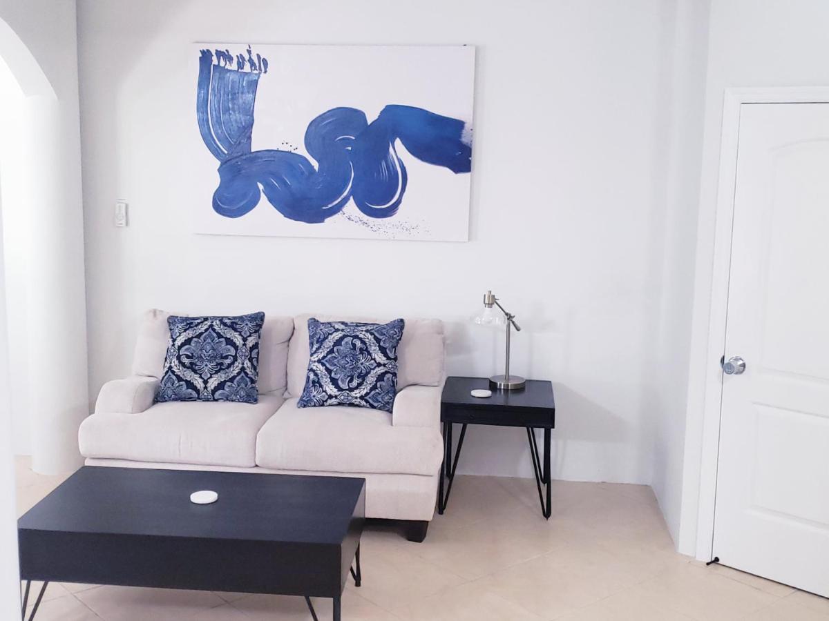 Ivy's Luxury Townhouse - 1 bdrm