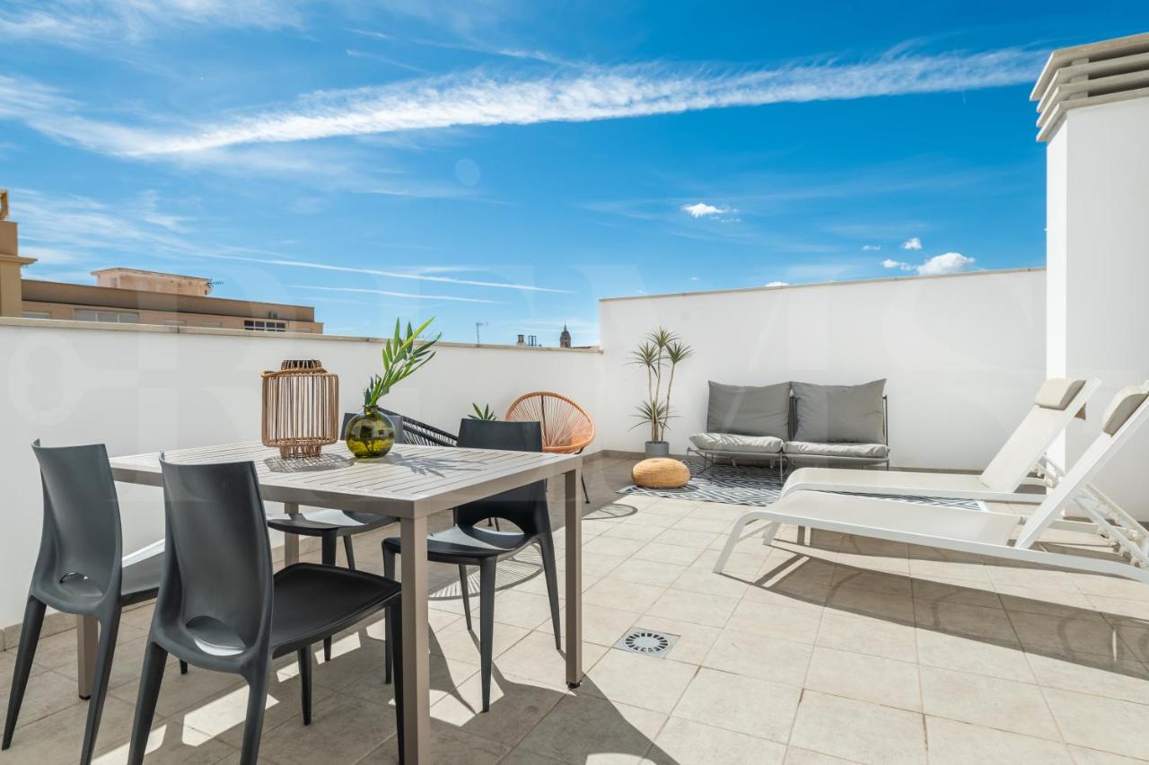 Vibrant apartment with terrace by REMS - 5