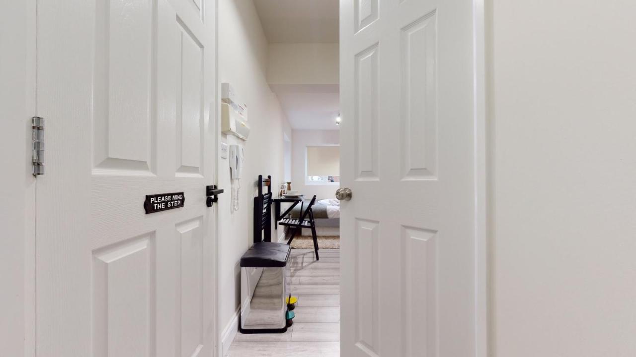 Stylish Studios near Regents Park! - 5