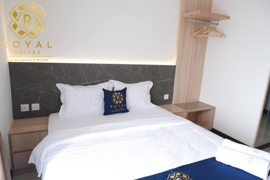 Royal Suites Studio 35ZX - Citra Plaza Nagoya Apartment - 2