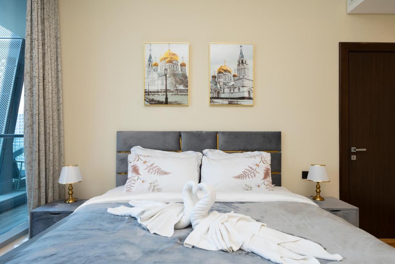 Simply Comfort Vacation Homes Rental in J One Tower - 3