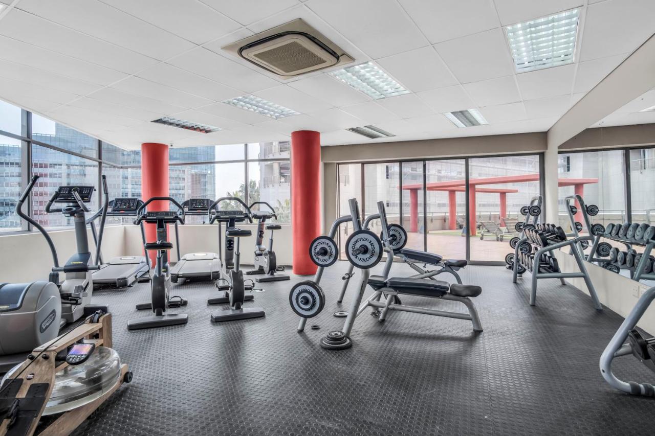 Modern City Oasis with Stunning Ocean View - 5