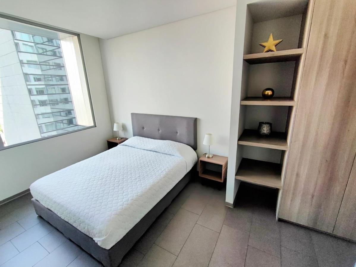 Luxurious High-Rise HS WiFi, amazing city views - 2