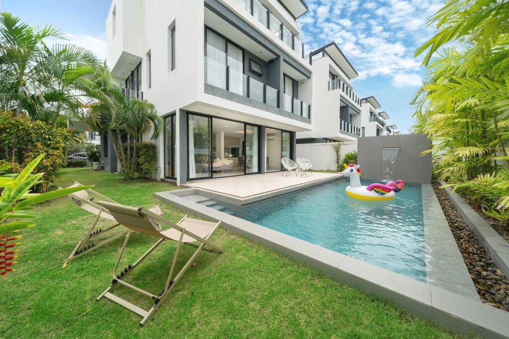 普吉岛最著名的Laguna拉古娜 五卧室私人泳池别墅 宽敞舒适