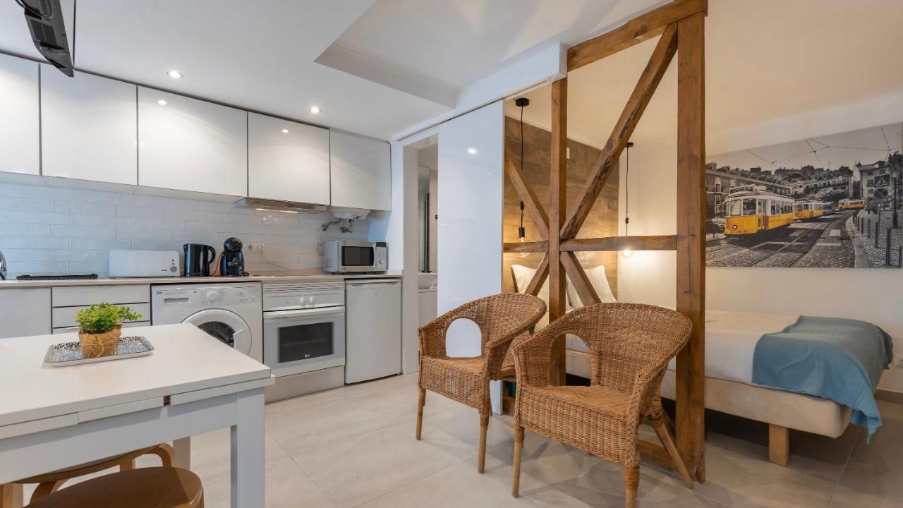 Cozy Studio for Two by LovelyStay - 2