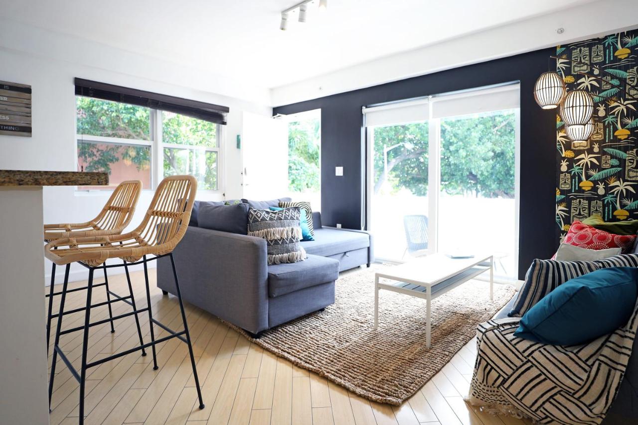 South Beach Walk to Sea Free Parking & Balcony Family & Pet Friendly