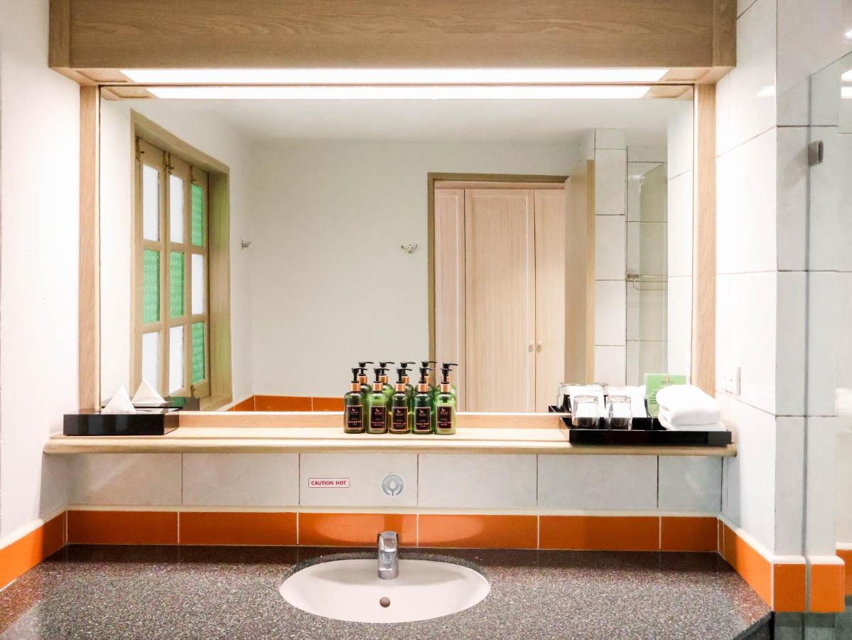 Phuket Orchid Resort and Spa - 3