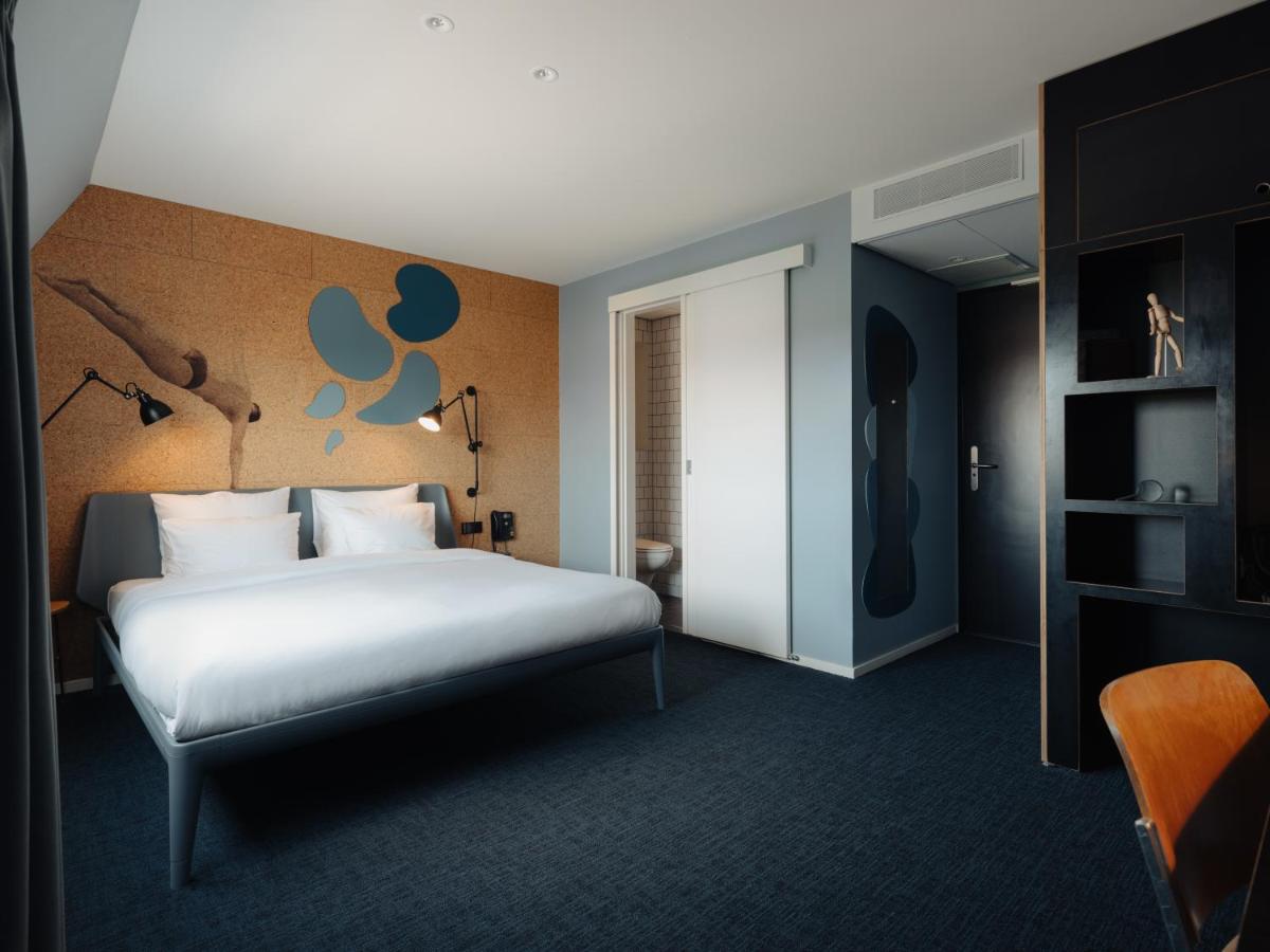 Conscious Hotel The Tire Station - 4