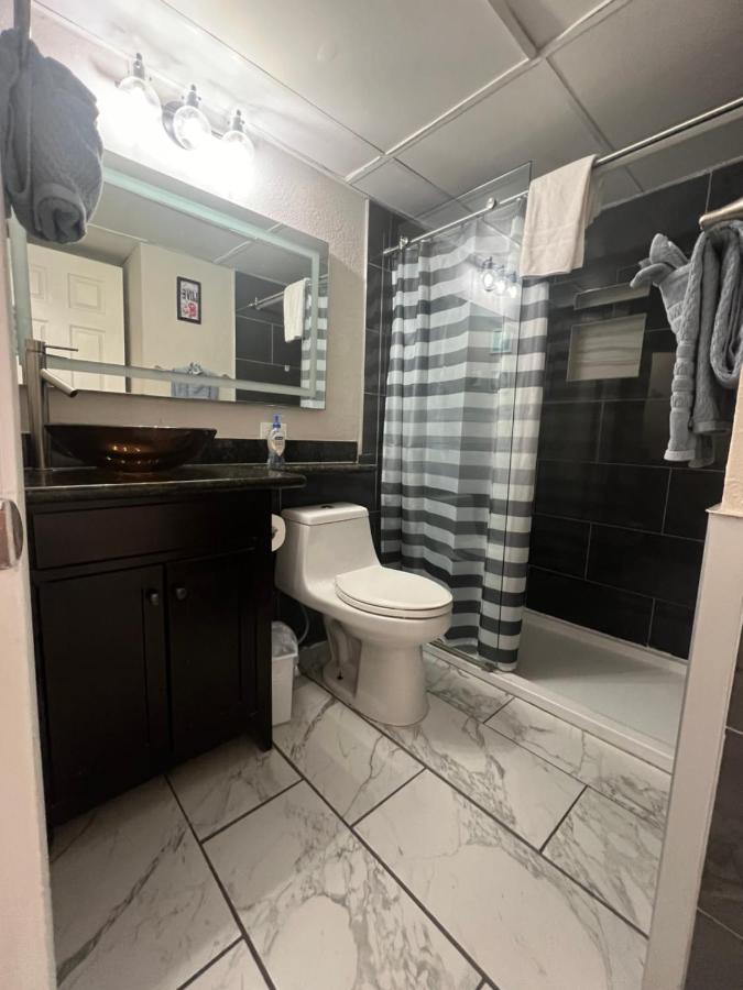 Cozy Condo, Galveston Seawall, Gulf View — photo 17