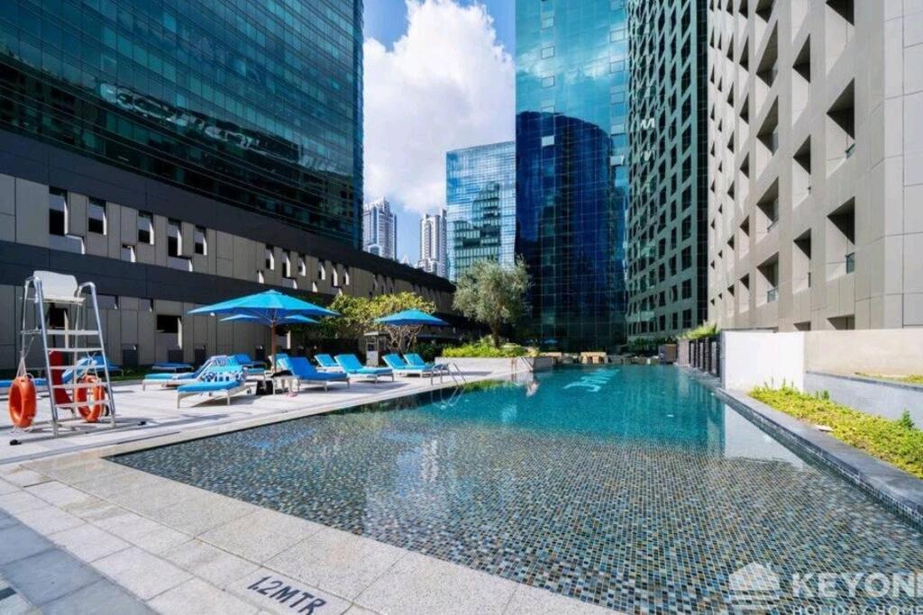 Studio with Terrace Damac Maison Cour Jardin Business Bay - 4