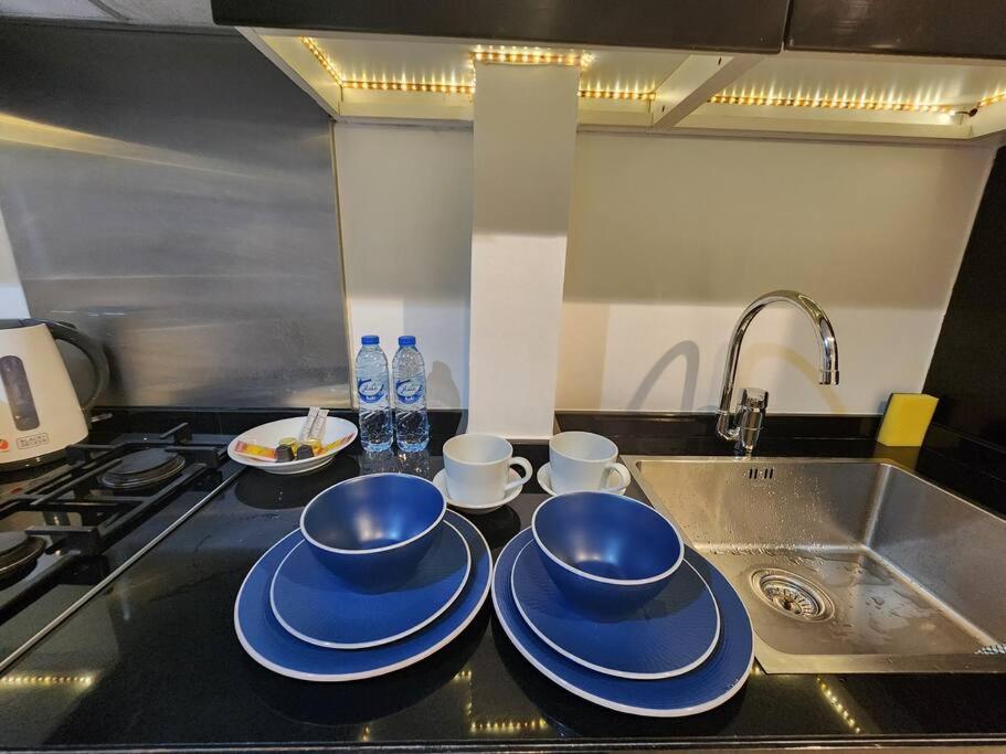 Studio with Terrace Damac Maison Cour Jardin Business Bay - 3