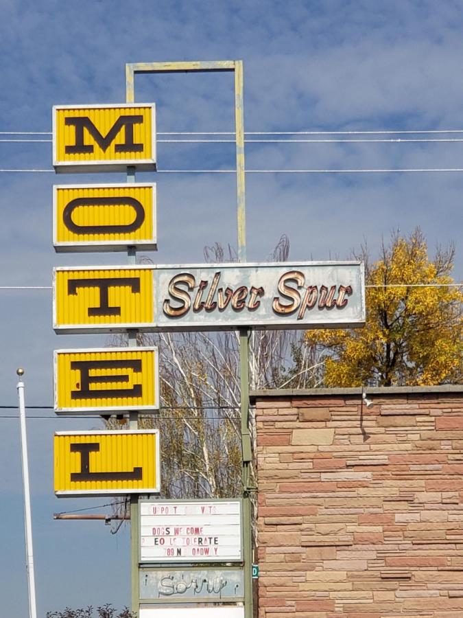 Silver Spur Motel — photo 8