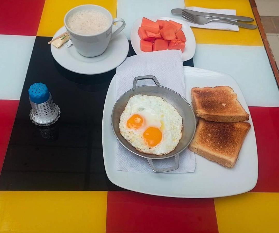 Hotel Casa La Riviera - 4