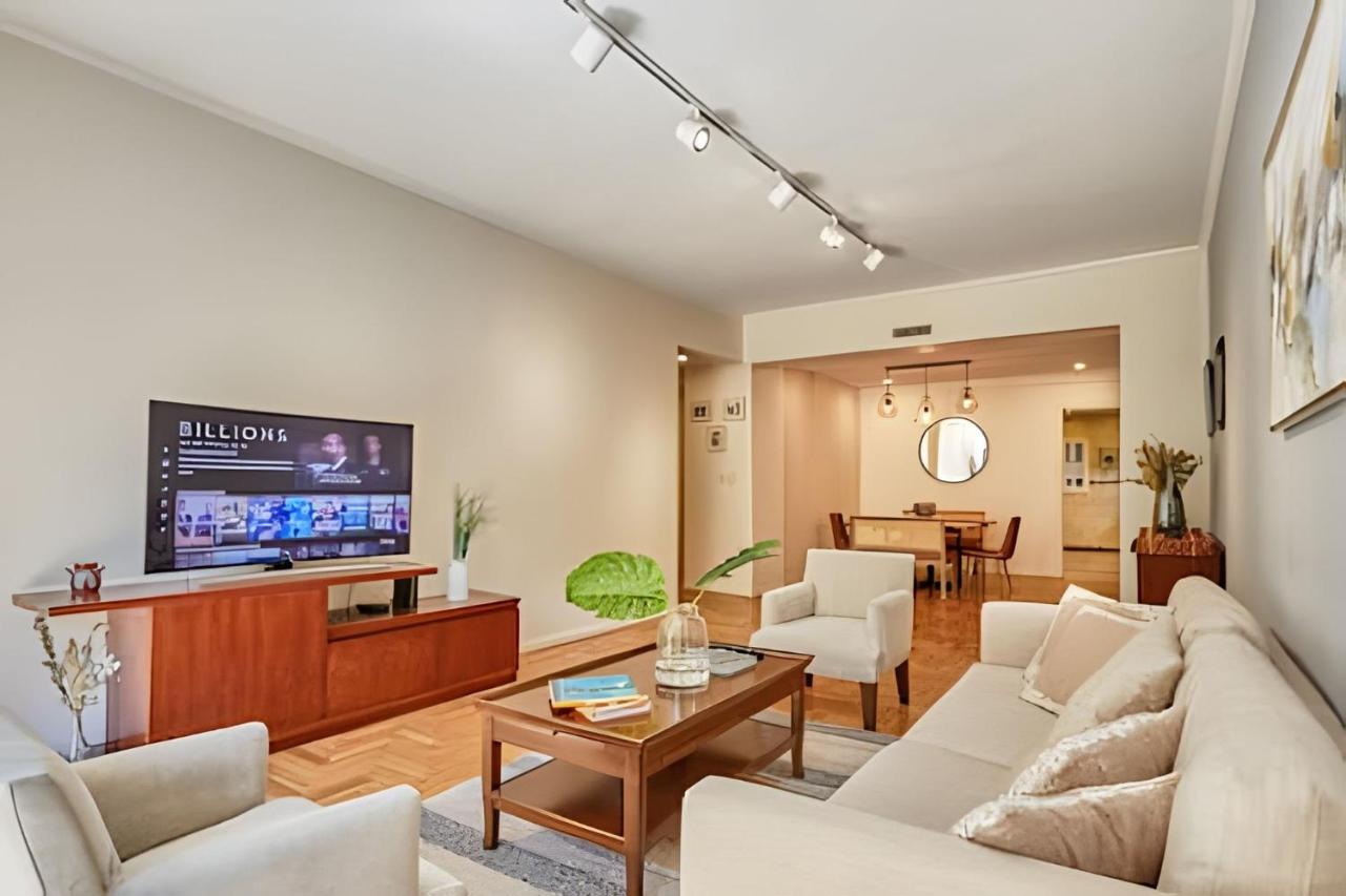 Family 3BR Apartment in Best of Recoleta