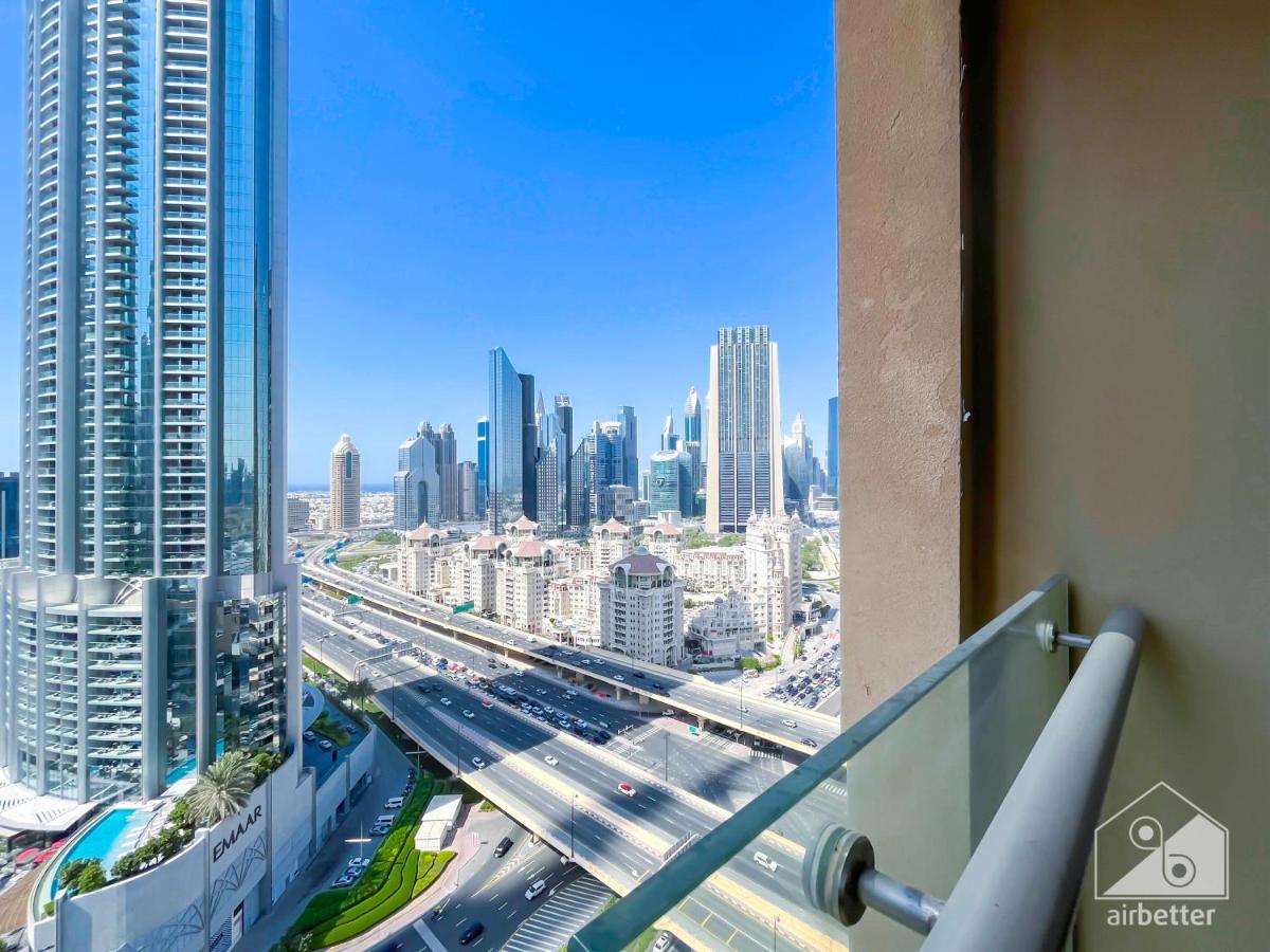 Dubai Mall Downtown Luxury stay with Balcony & View - 5