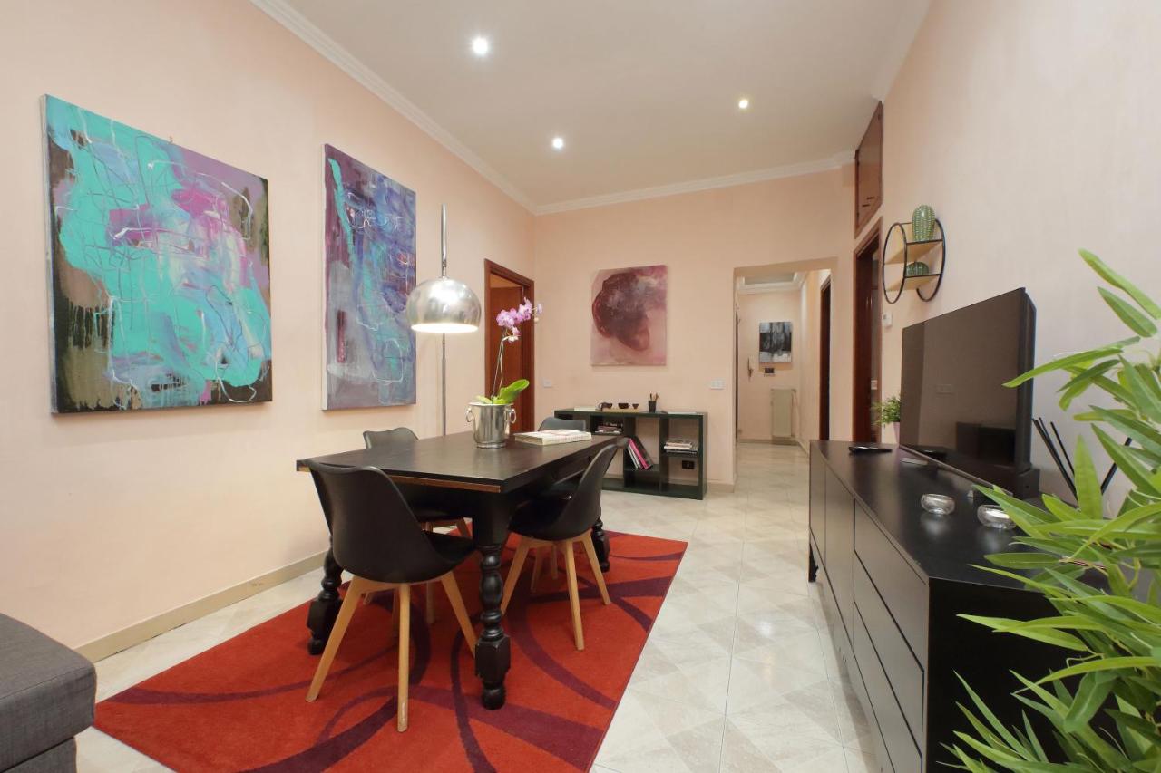 Vatican Museums Art Apartment - 5