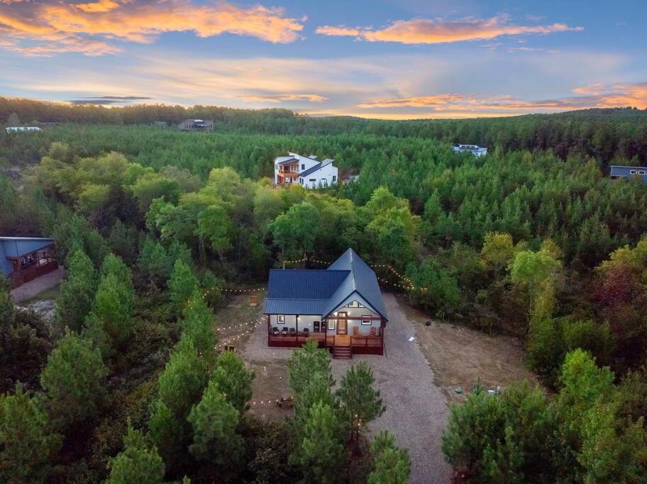 Interstellar Cabin — photo 11