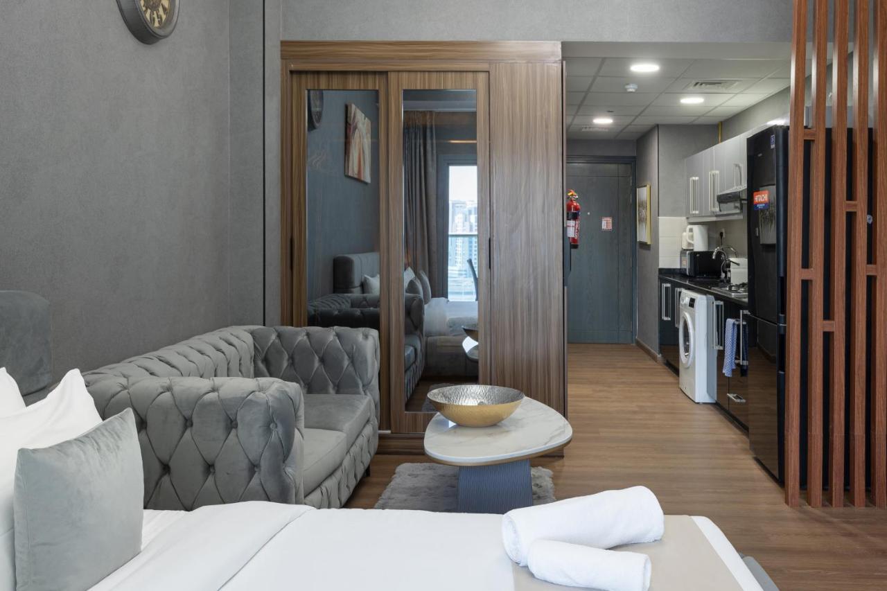 Studio Apartment featuring Alexa in Elite Residence - Allsopp & Allsopp - 5