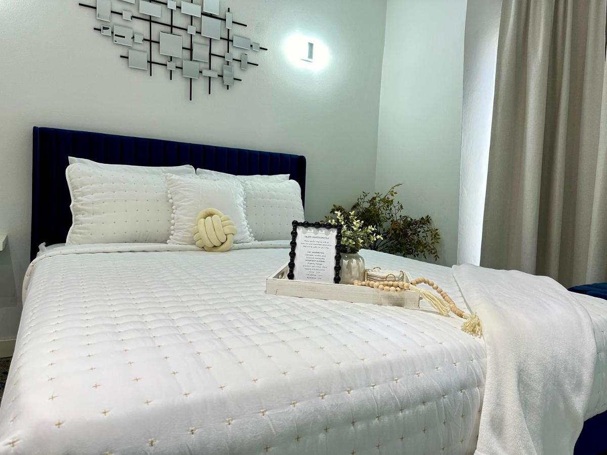 Falcon Shoreline- Airport Pickup Available - Gated-Security - 4