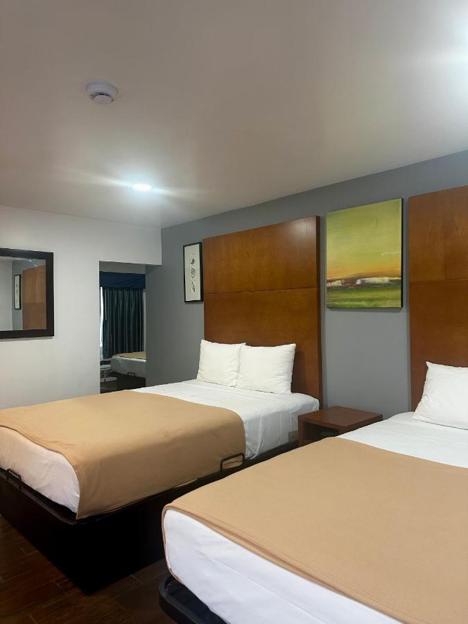 Oceanside Inn & Suites — photo 2