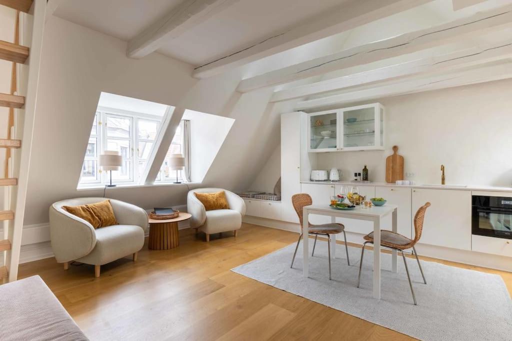 Super Cozy Apartment in Downtown CPH - 3