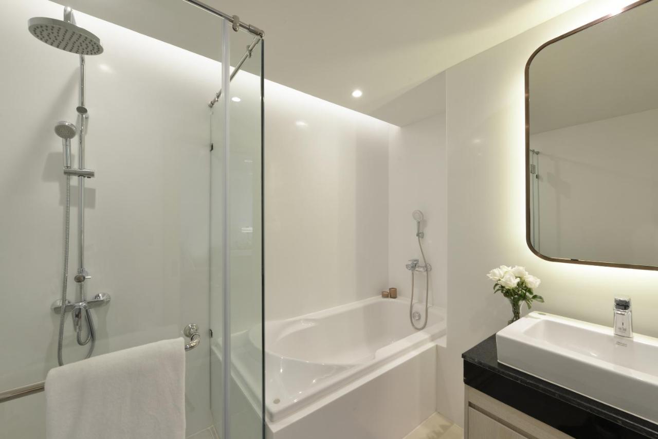 Centre Point Plus Hotel Pratunam - 3