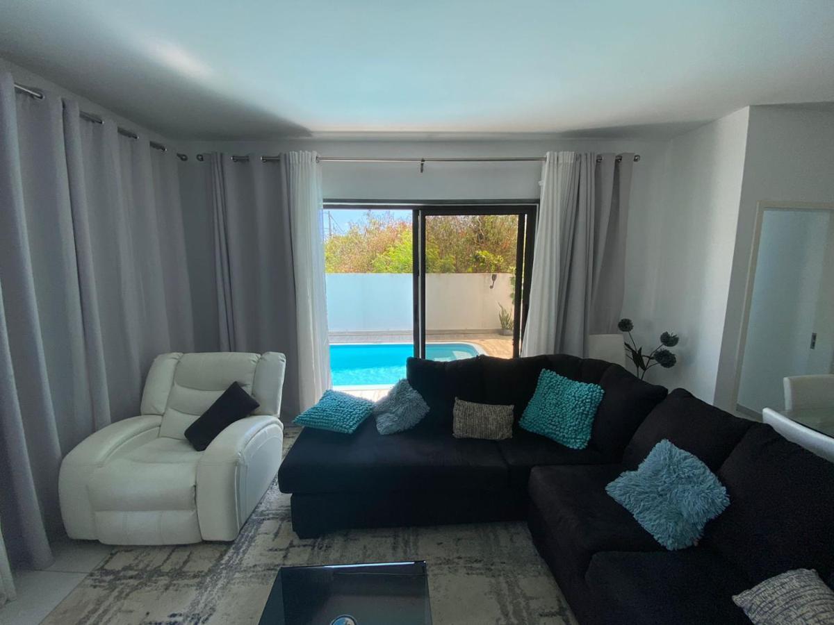 Luxora Villa with Private Pool in Grand Baie - 3