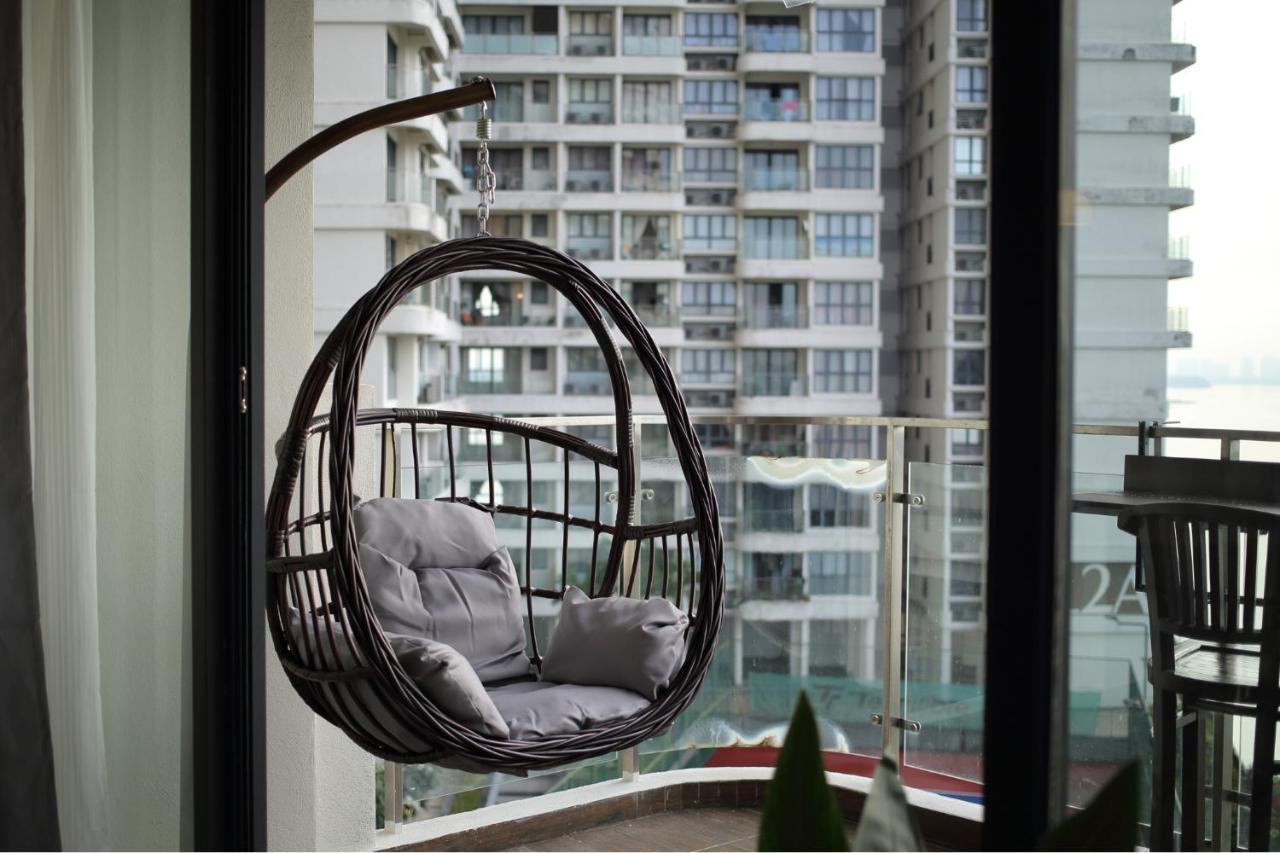 Danga Bay - 3BR Full Seaview - Luxe Balcony Bliss - 5