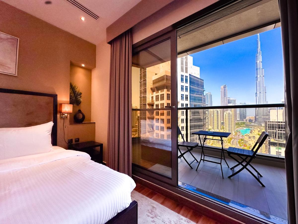 Prime 2BR with Burj Khalifa & Dubai Canal View - 20AB16 - 2