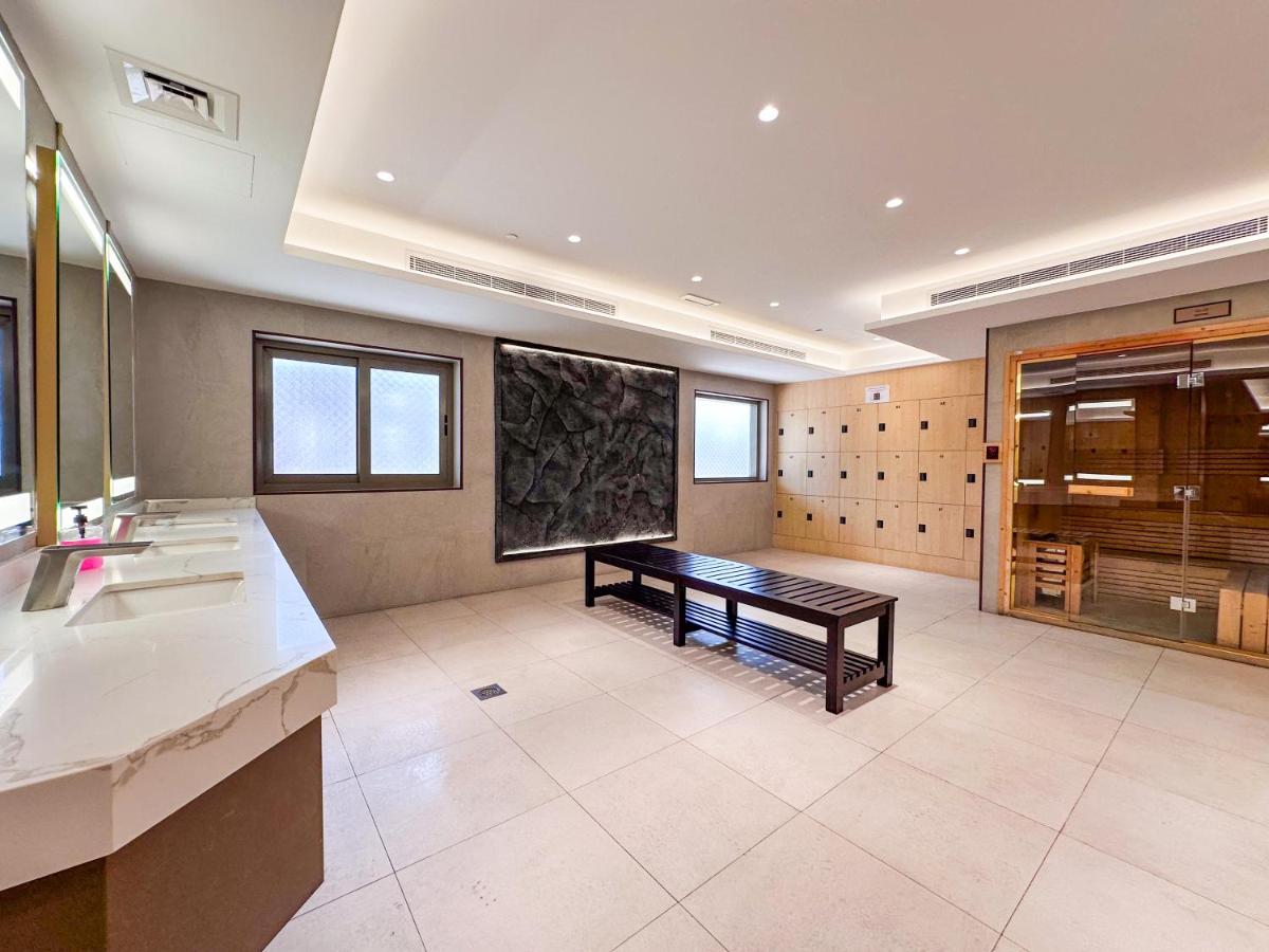 Prime 2BR with Burj Khalifa & Dubai Canal View - 20AB16 - 3