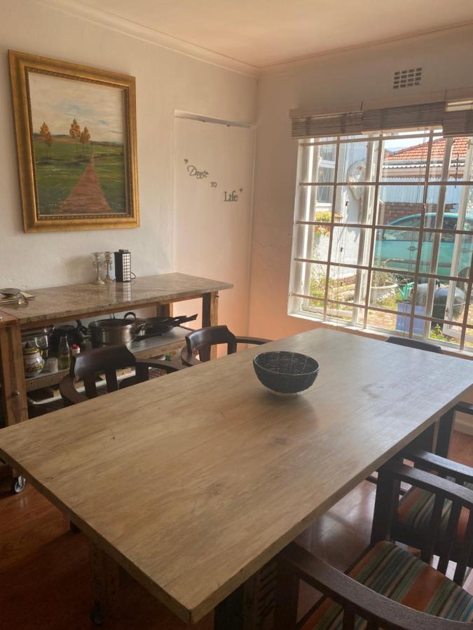 Dancers' Cottages - 4