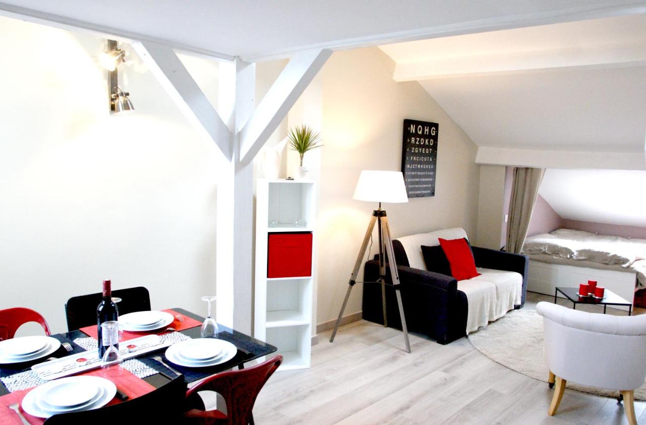 Spacious 2-Bedroom Family Duplex with Free Parking and Netflix - 4